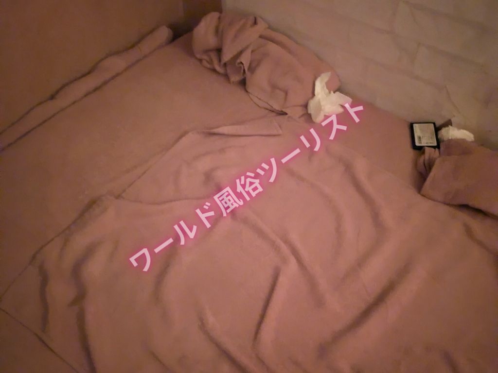 M〜人妻の誘惑になってもお願いしたらOKサインで生本番アリ